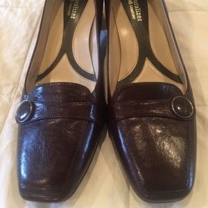 Naturalizer NS Comfort Brown Pumps